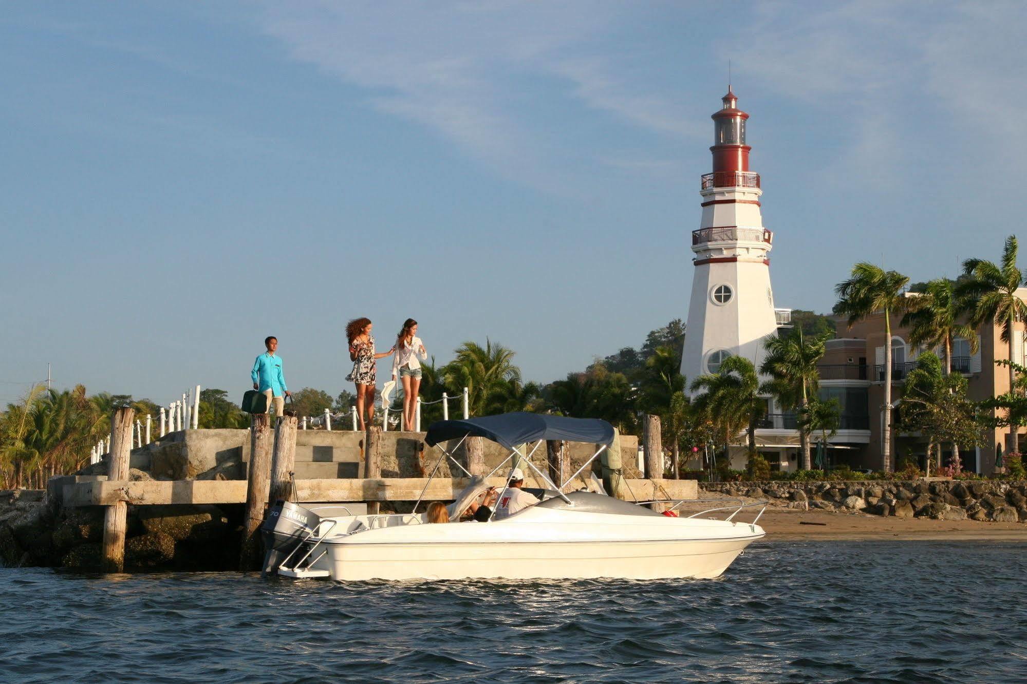 The Lighthouse Marina Resort Olongapo Εξωτερικό φωτογραφία